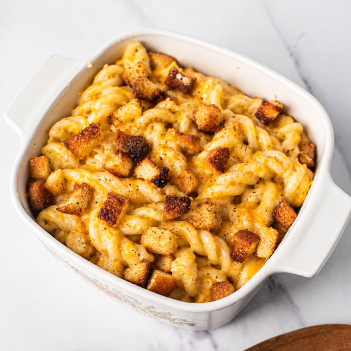 Holiday Grown Up Mac N' Cheese